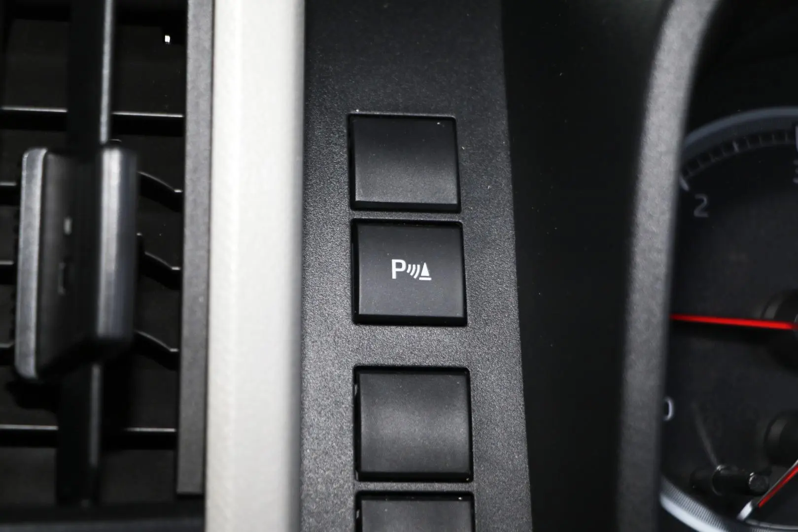 2024 Toyota Hiace Gallery Image 14