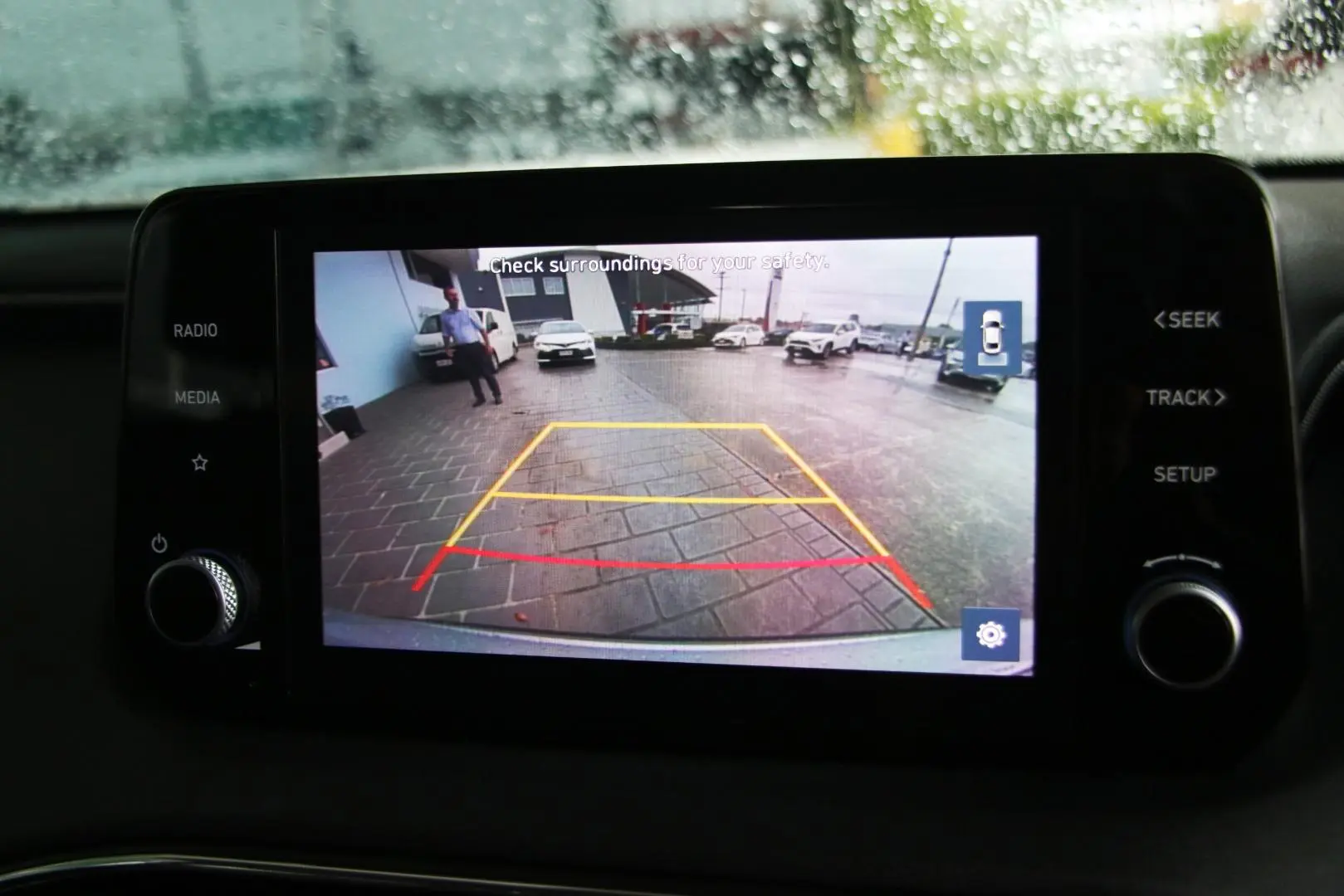 2023 Hyundai Santa Fe Gallery Image 10