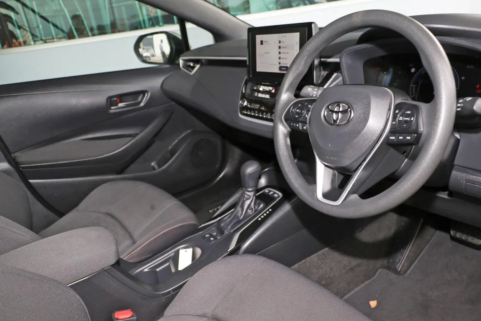 2024 Toyota Corolla Gallery Image 8