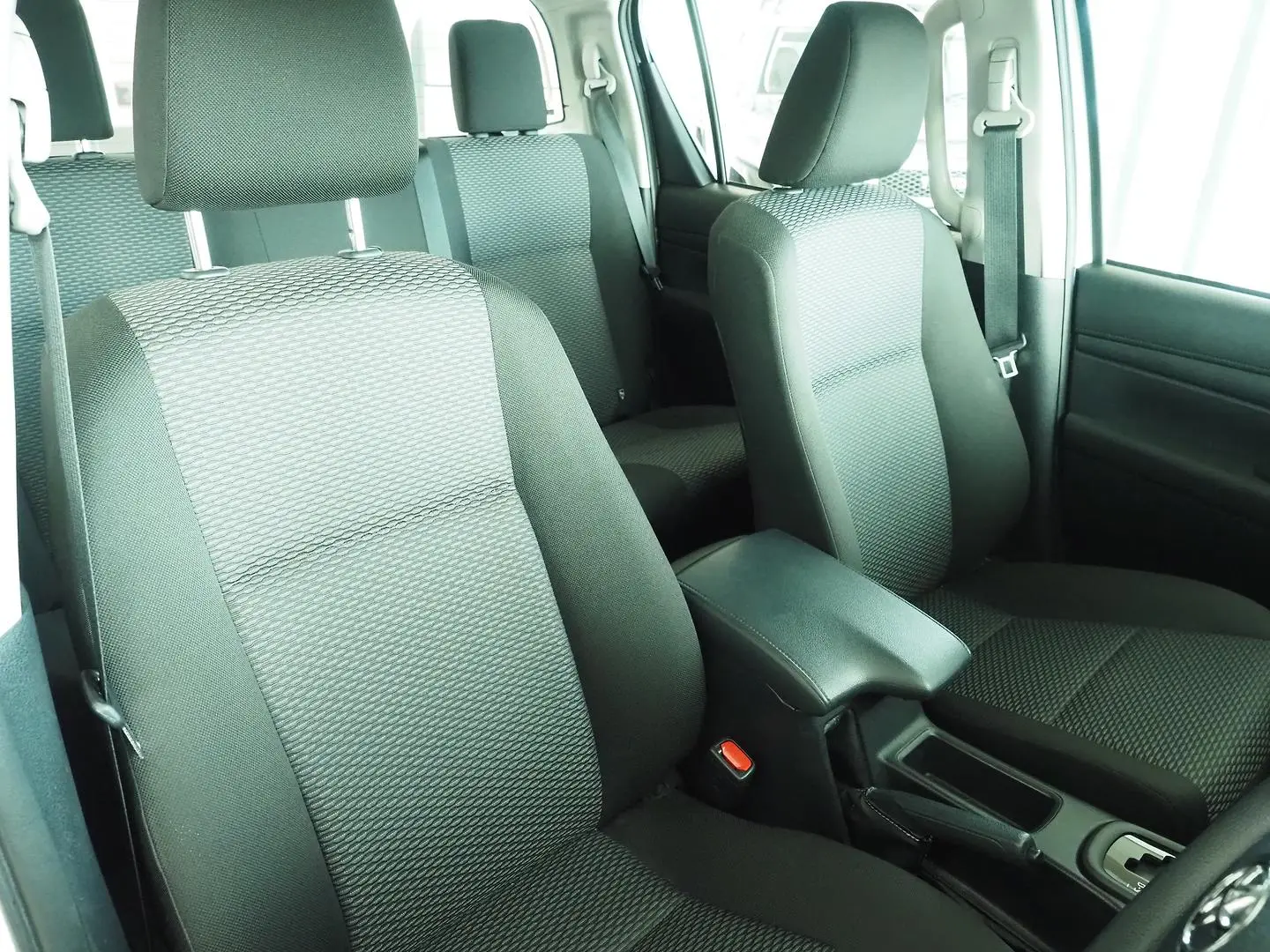 2026 Toyota Hilux Gallery Image 17