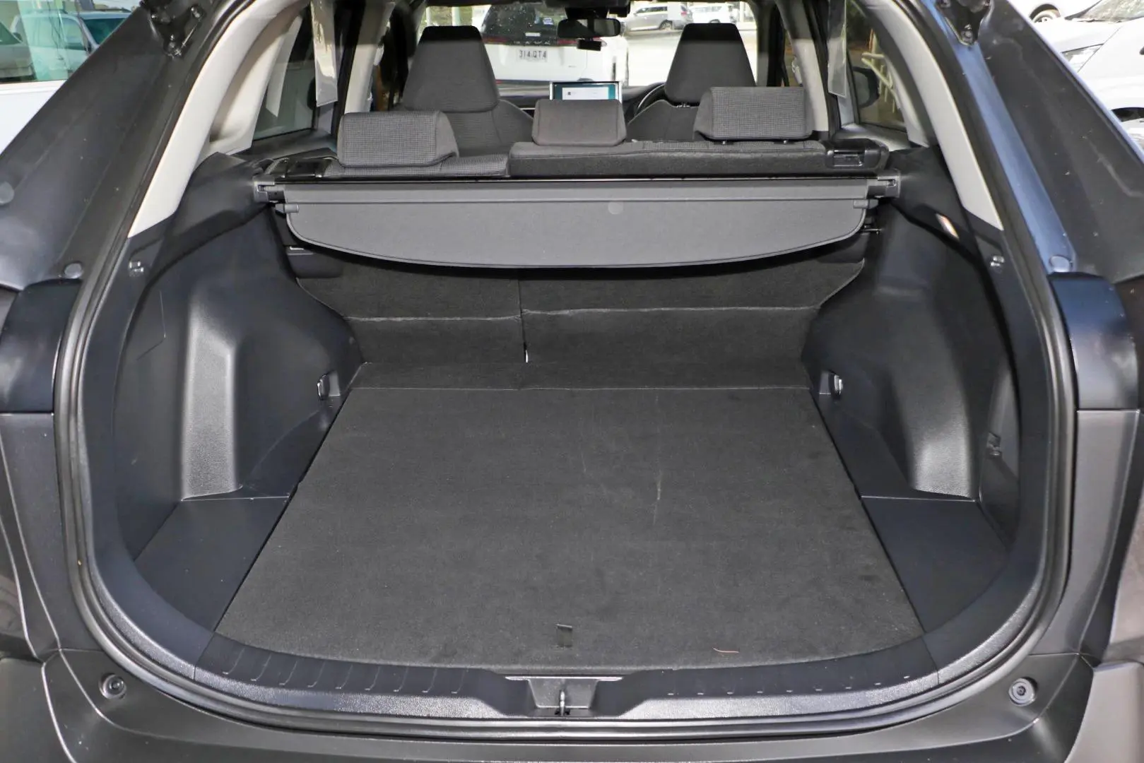 2024 Toyota RAV4 Gallery Image 25