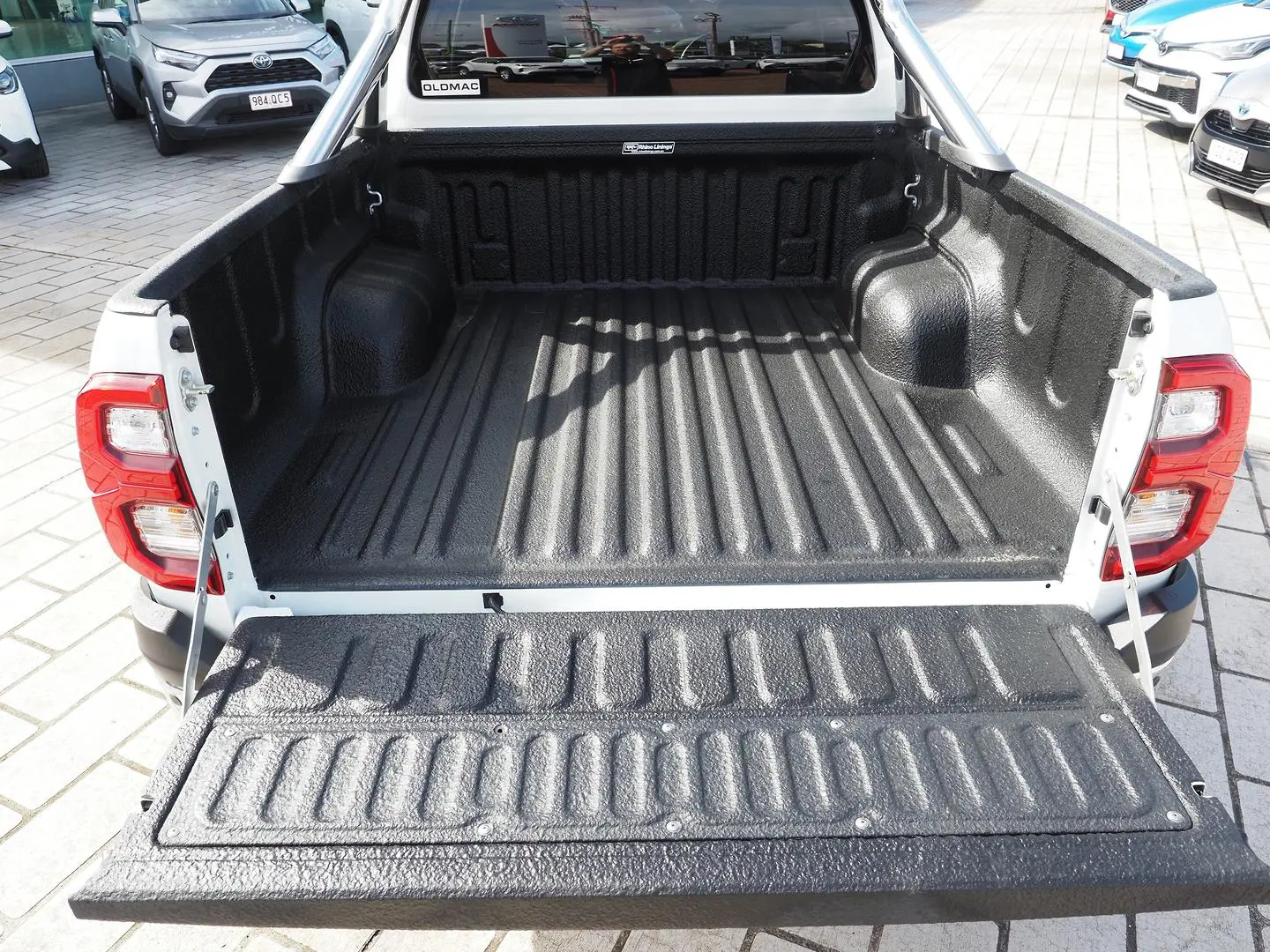 2023 Toyota Hilux Gallery Image 8