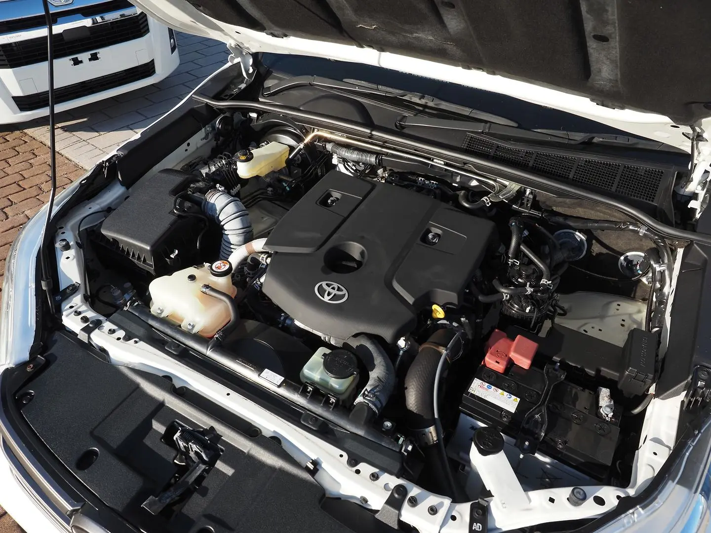 2023 Toyota Hilux Gallery Image 5