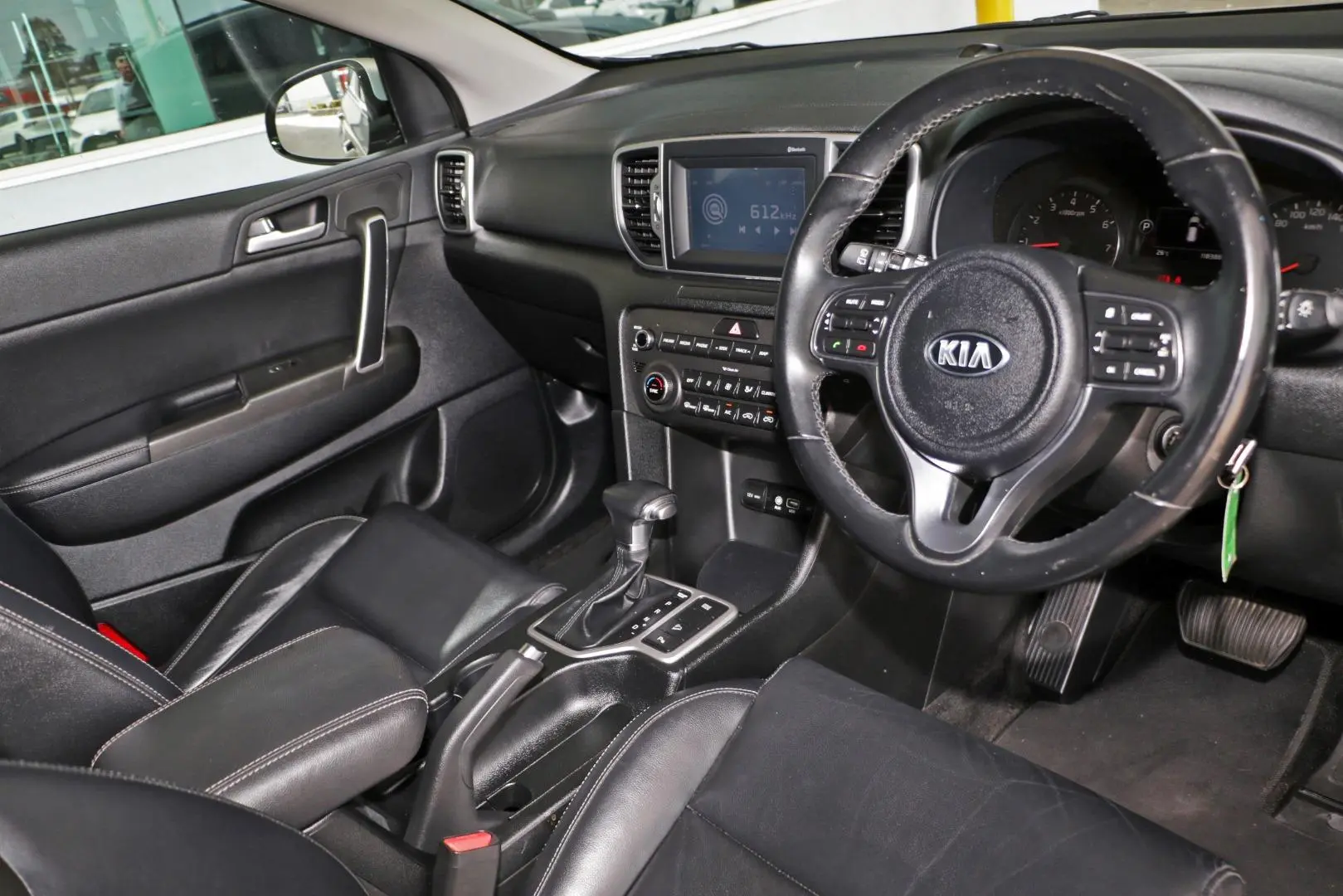2016 Kia Sportage Gallery Image 6
