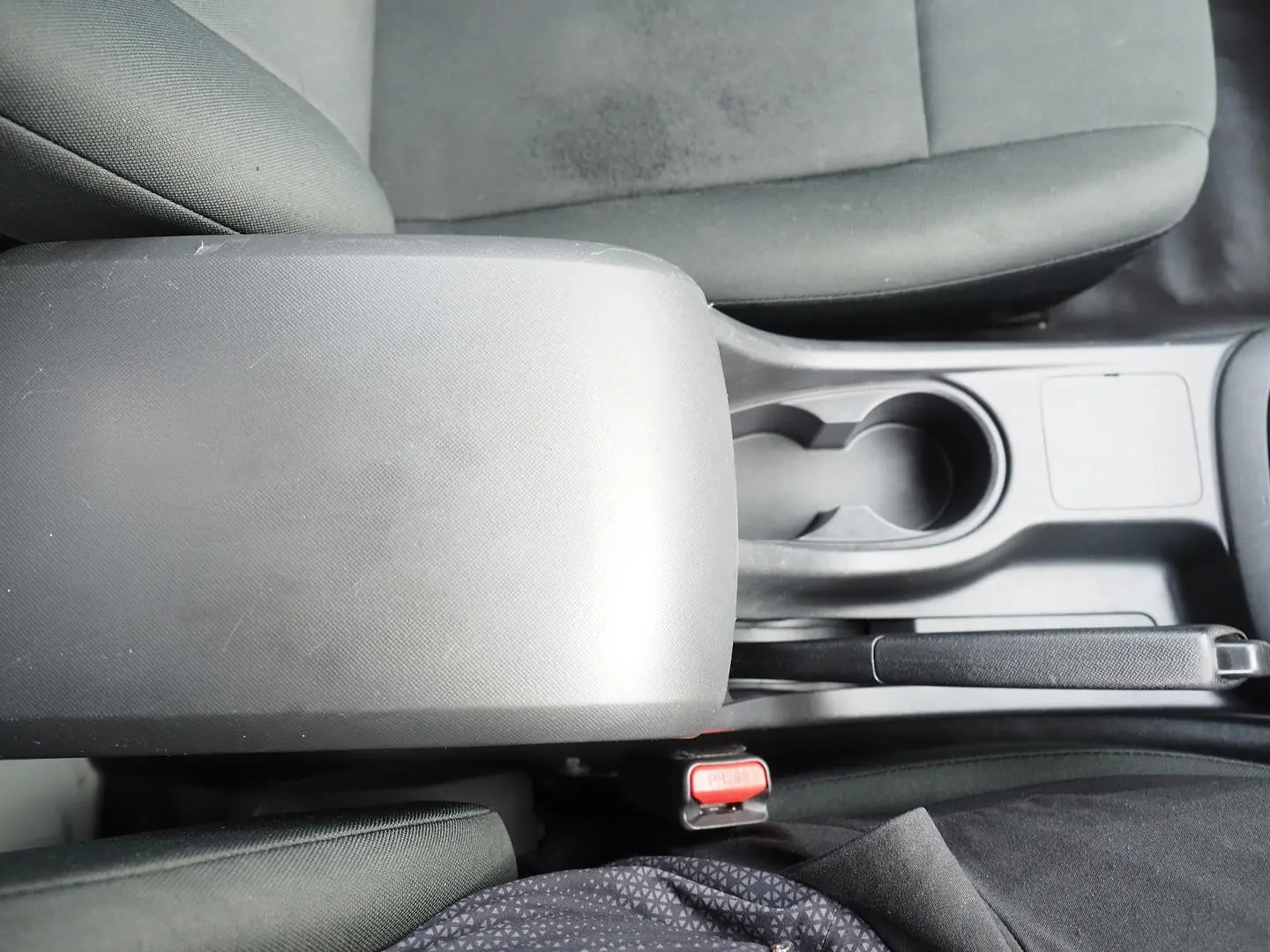 2019 Isuzu D-MAX Gallery Image 18