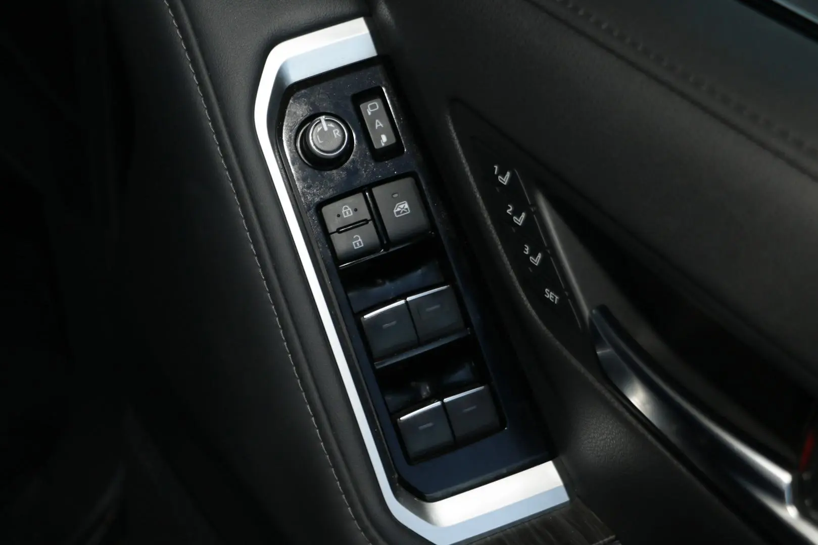 2023 Toyota Landcruiser Gallery Image 22