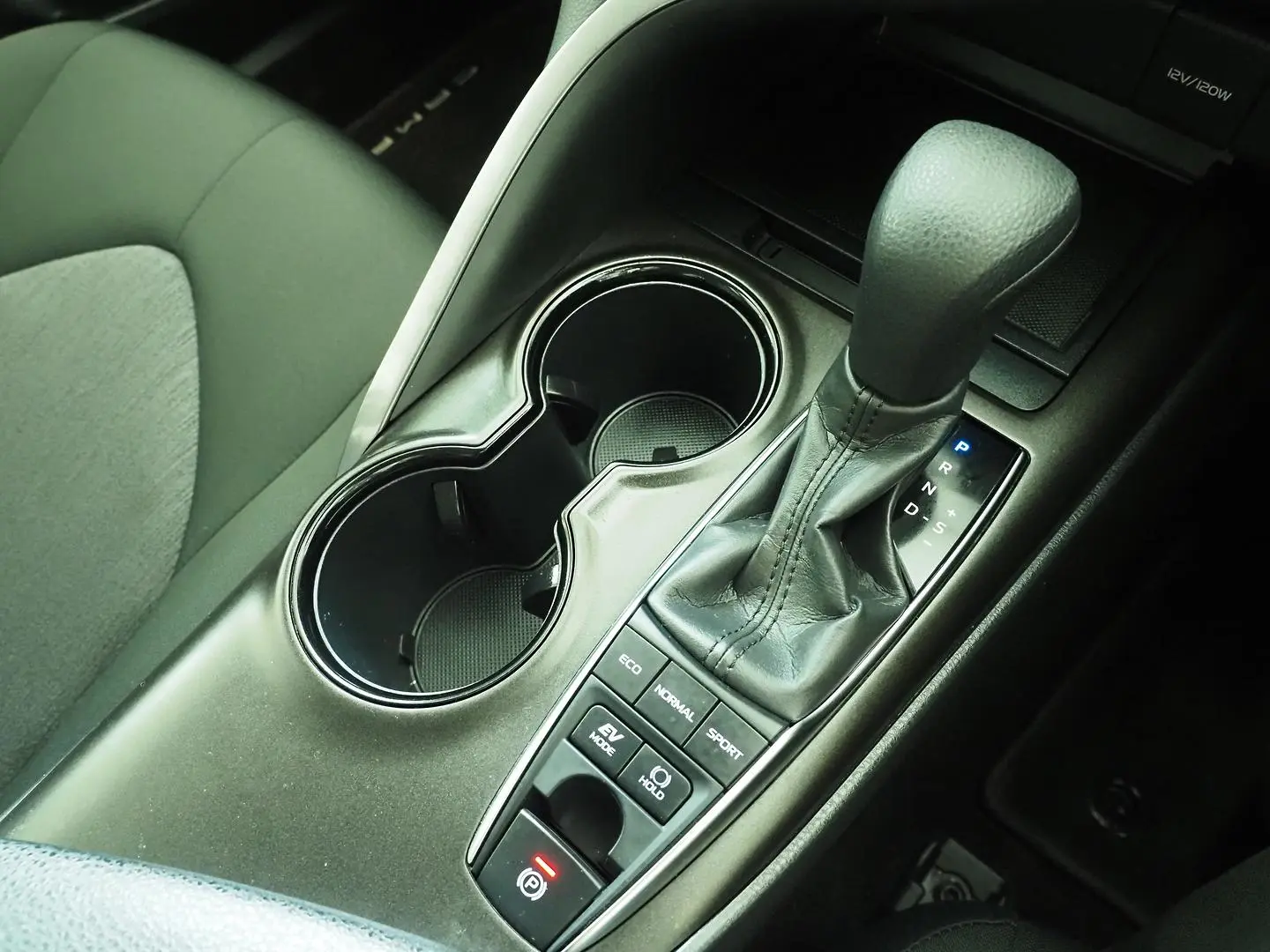 2023 Toyota Camry Gallery Image 19