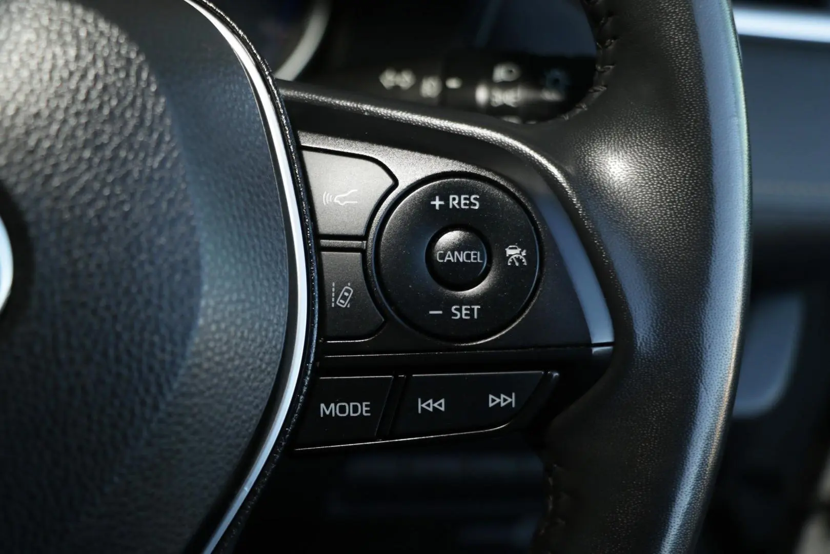 2023 Toyota RAV4 Gallery Image 18