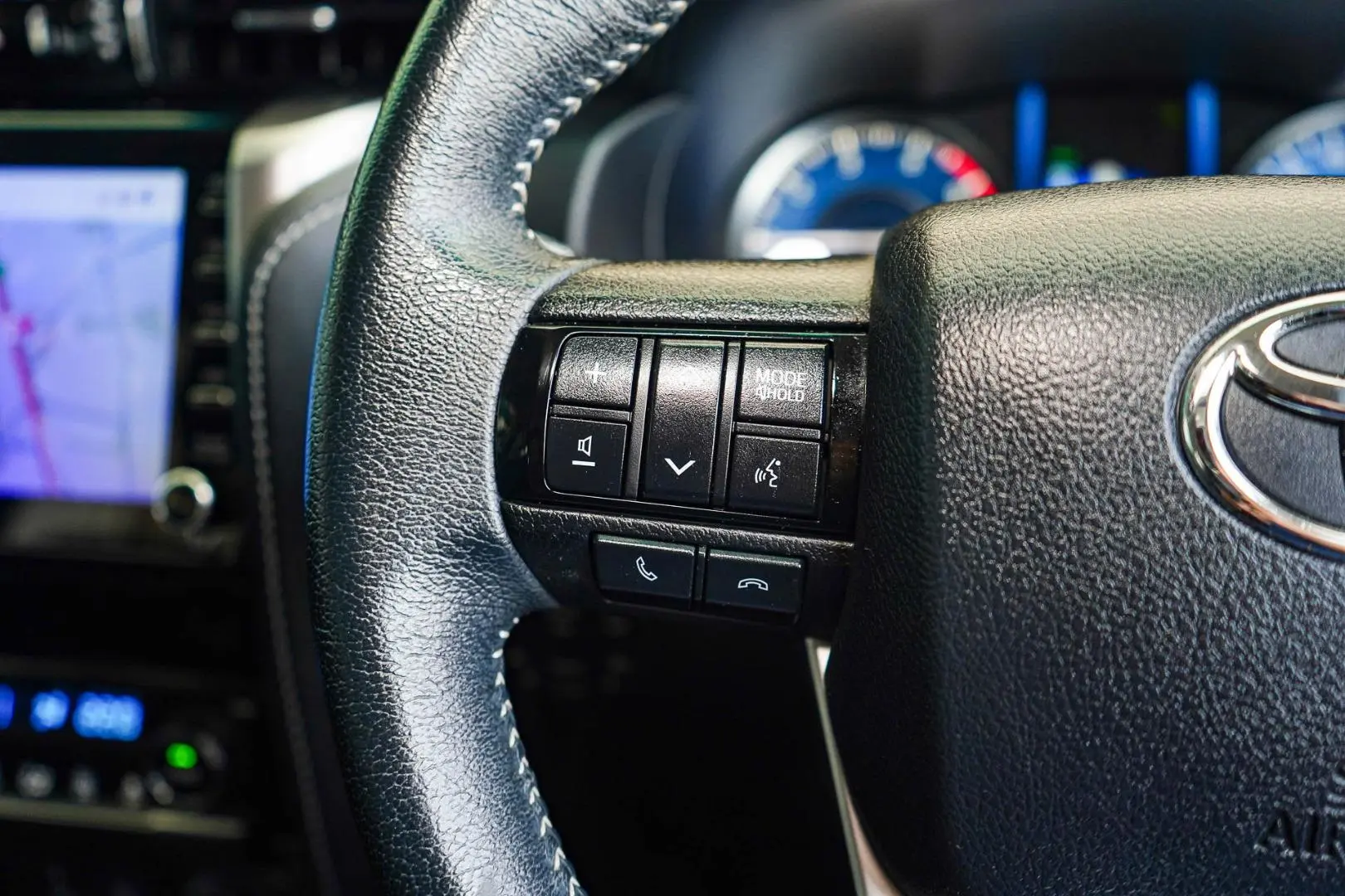 2020 Toyota Fortuner Gallery Image 18