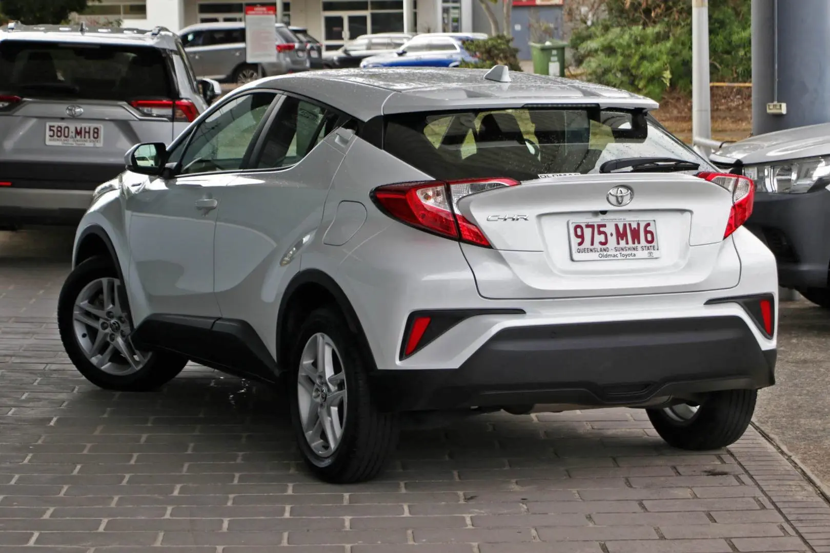 2023 Toyota C-HR Gallery Image 2
