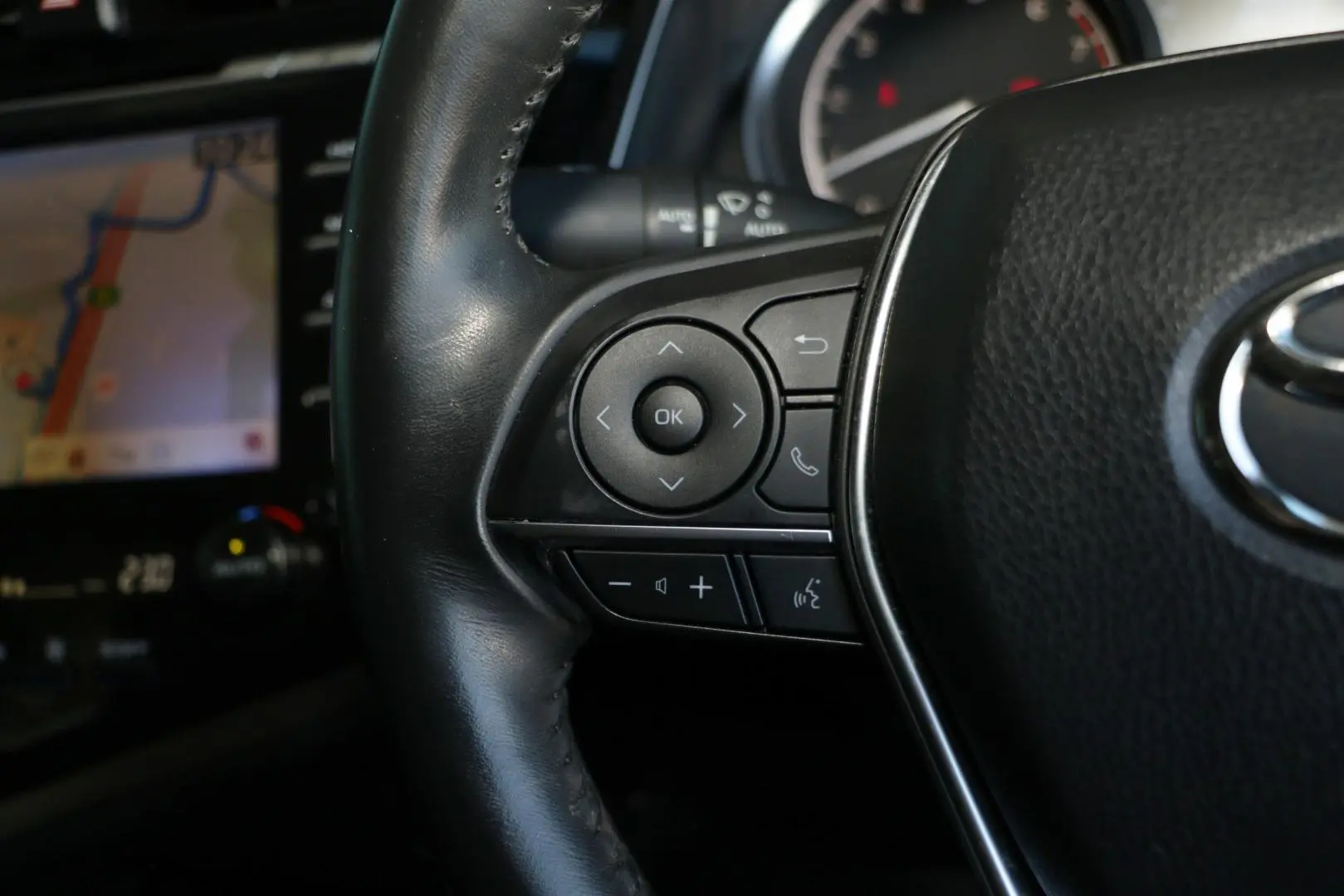 2019 Toyota Camry Gallery Image 20