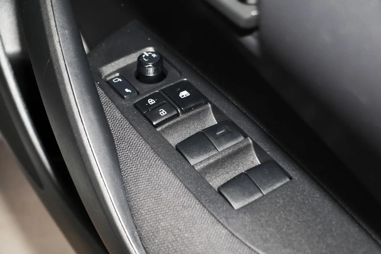2021 Toyota Corolla Gallery Image 19