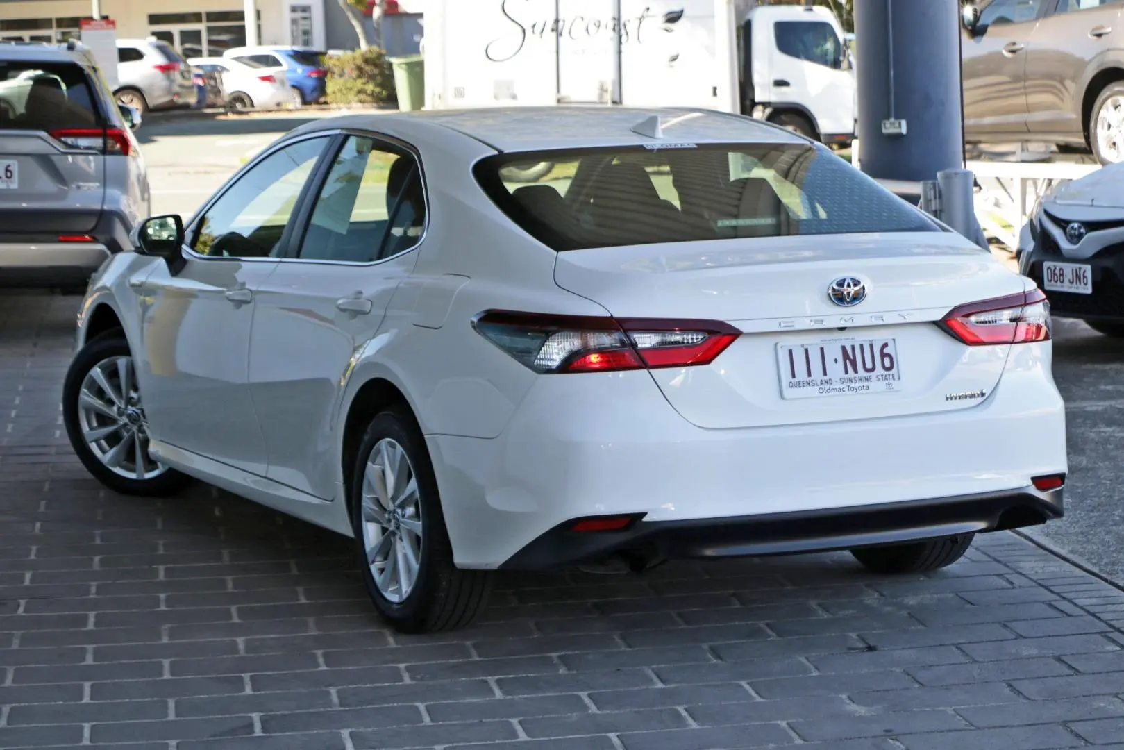 2023 Toyota Camry Gallery Image 2