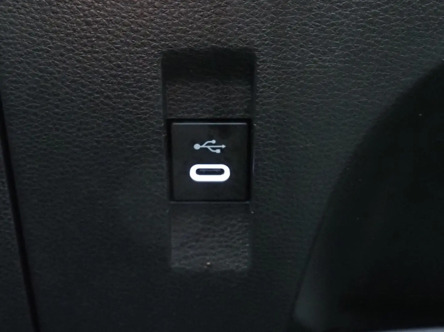 2023 Toyota Corolla Gallery Image 29