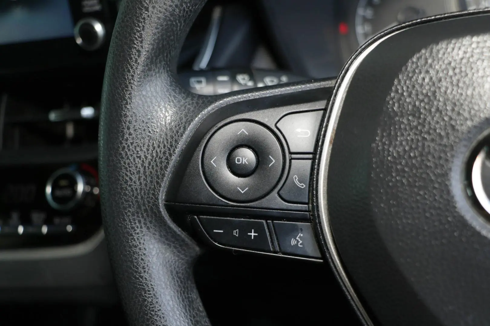 2022 Toyota Corolla Gallery Image 15