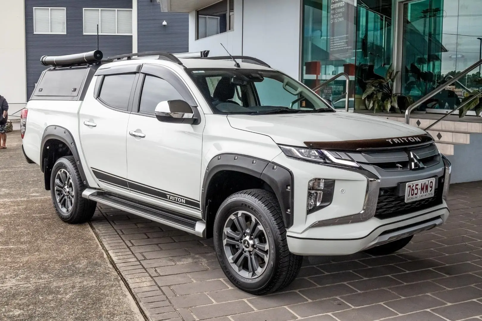 2022 Mitsubishi Triton Gallery Image 3