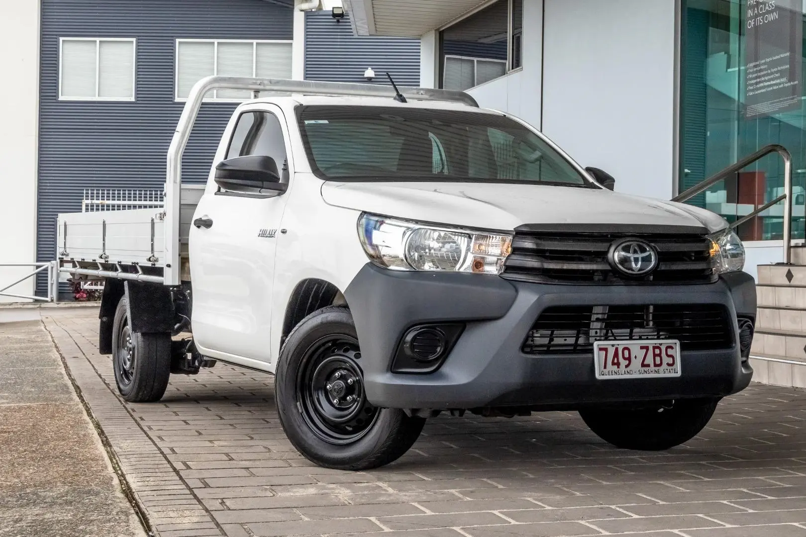 2019 Toyota Hilux Gallery Image 1