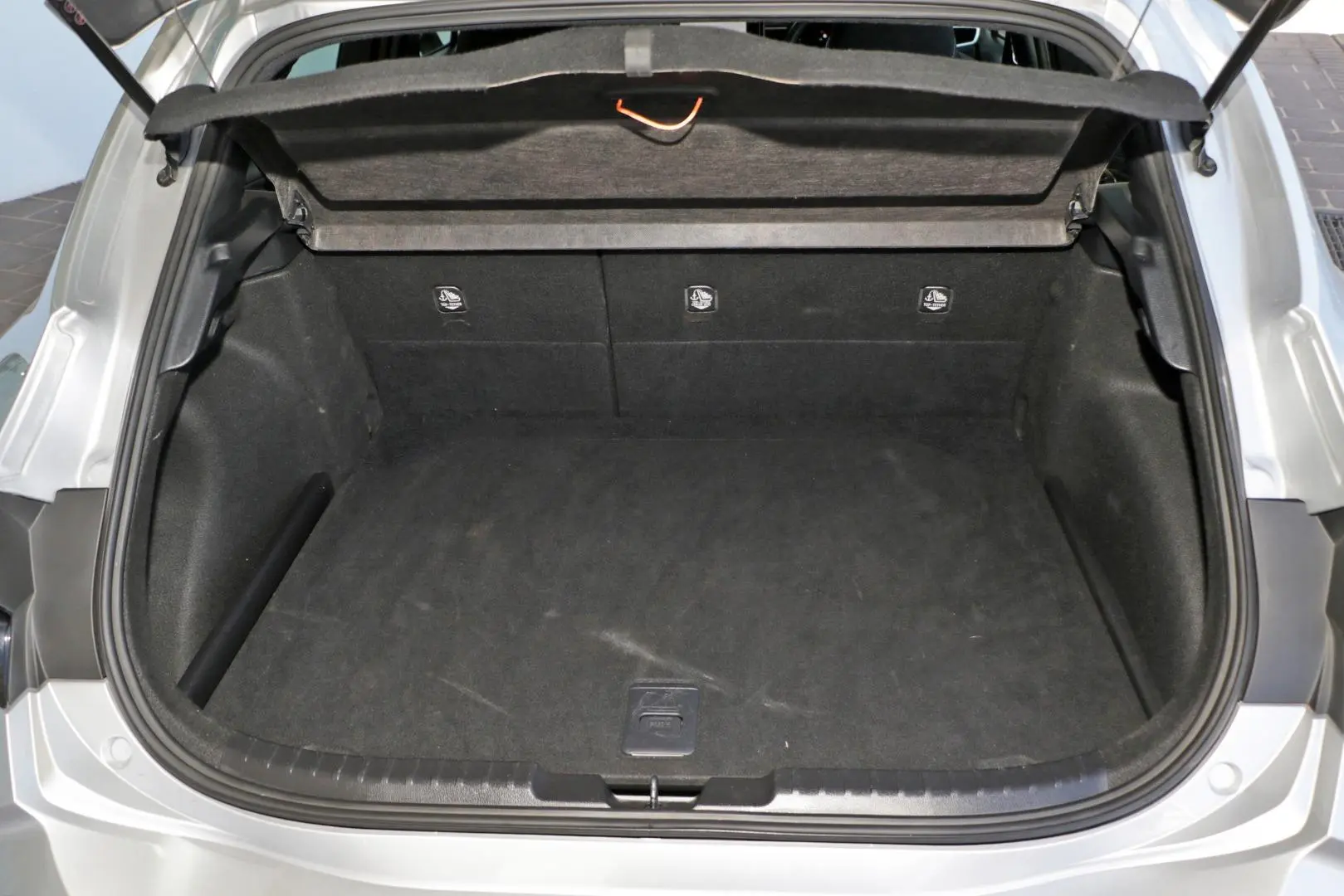 2023 Toyota Corolla Gallery Image 21