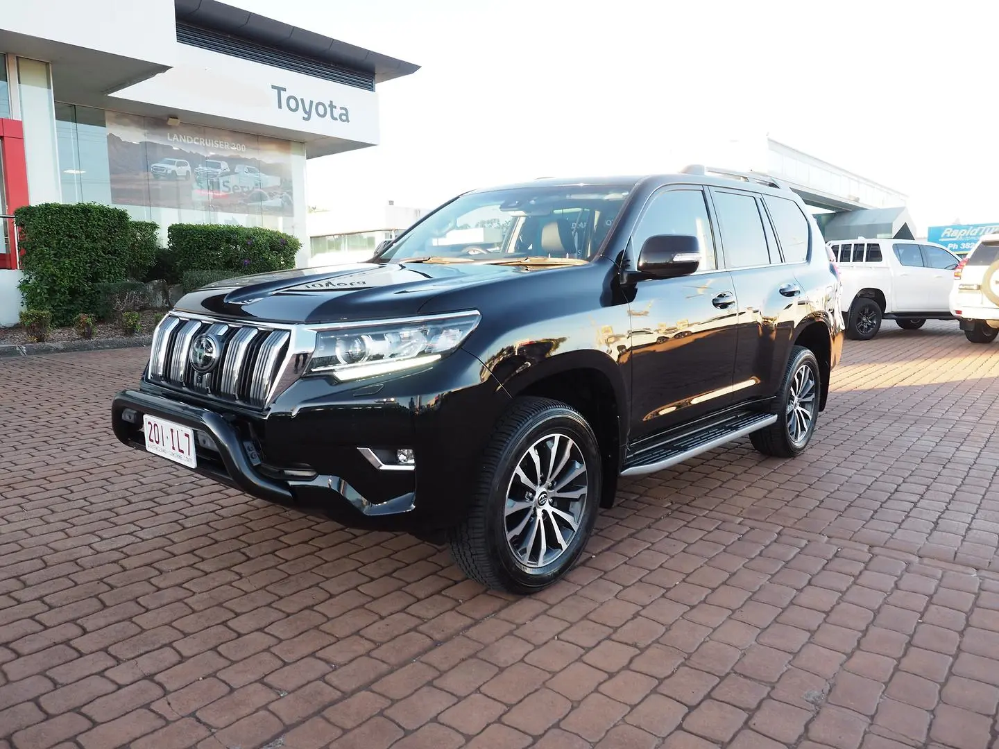 2023 Toyota Landcruiser Prado Gallery Image 8
