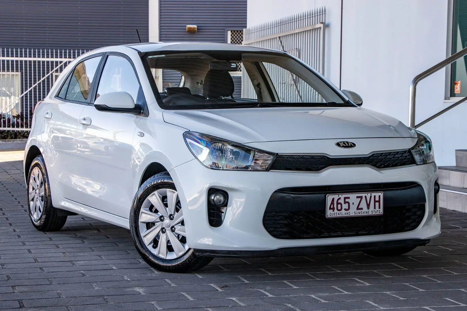 2019 Kia Rio Gallery Image 1
