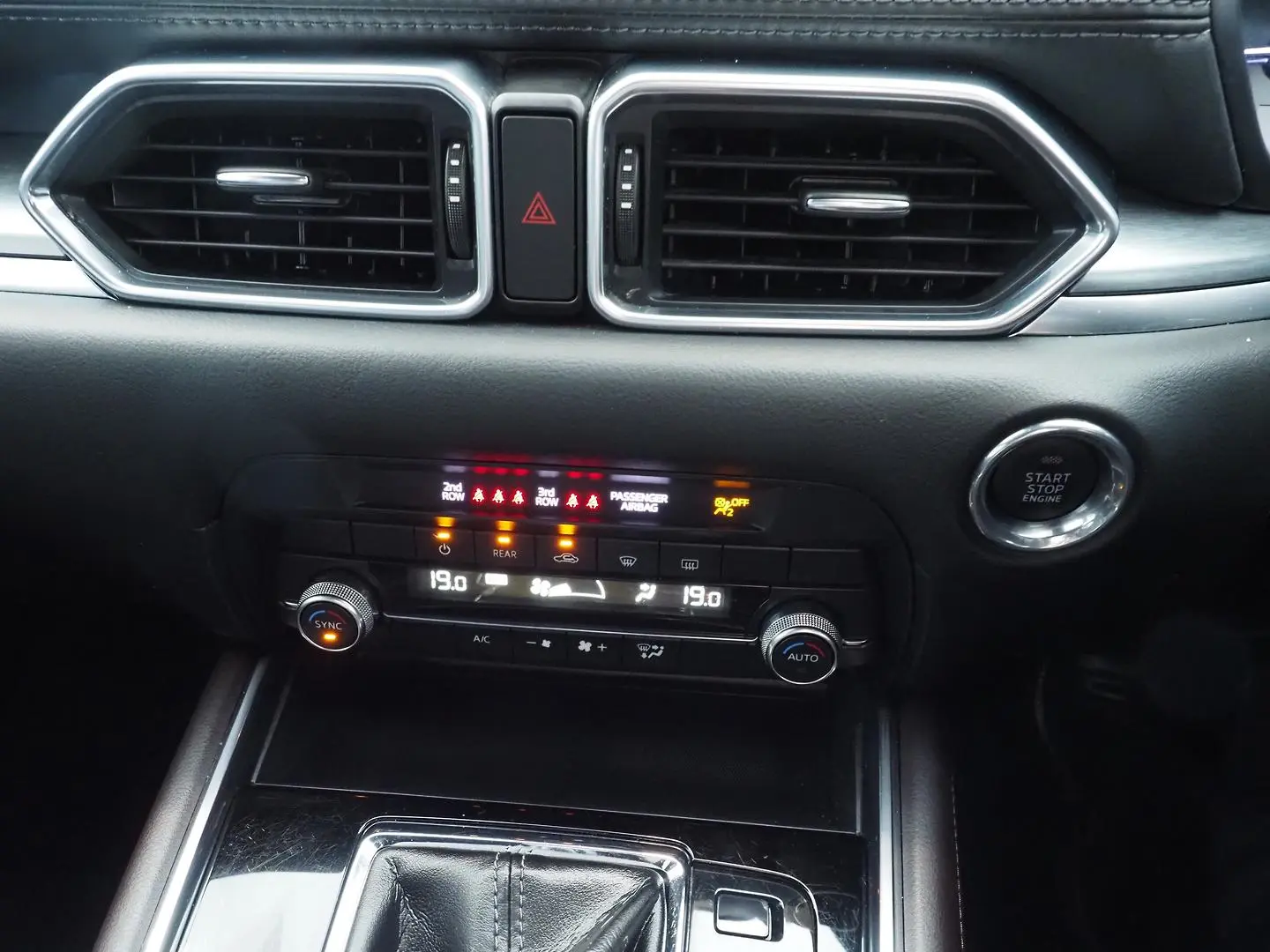 2019 Mazda CX-8 Gallery Image 25