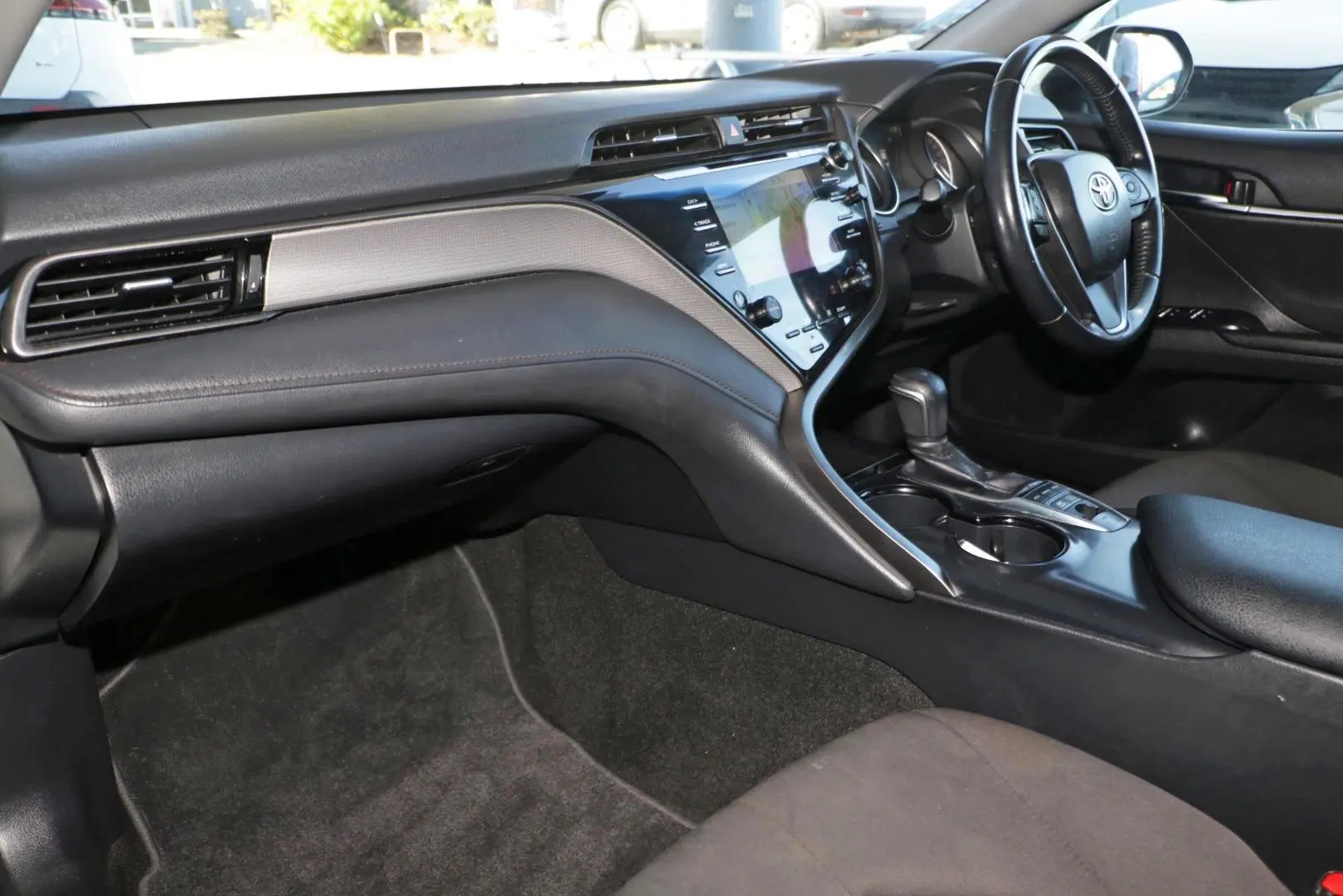 2021 Toyota Camry Gallery Image 7