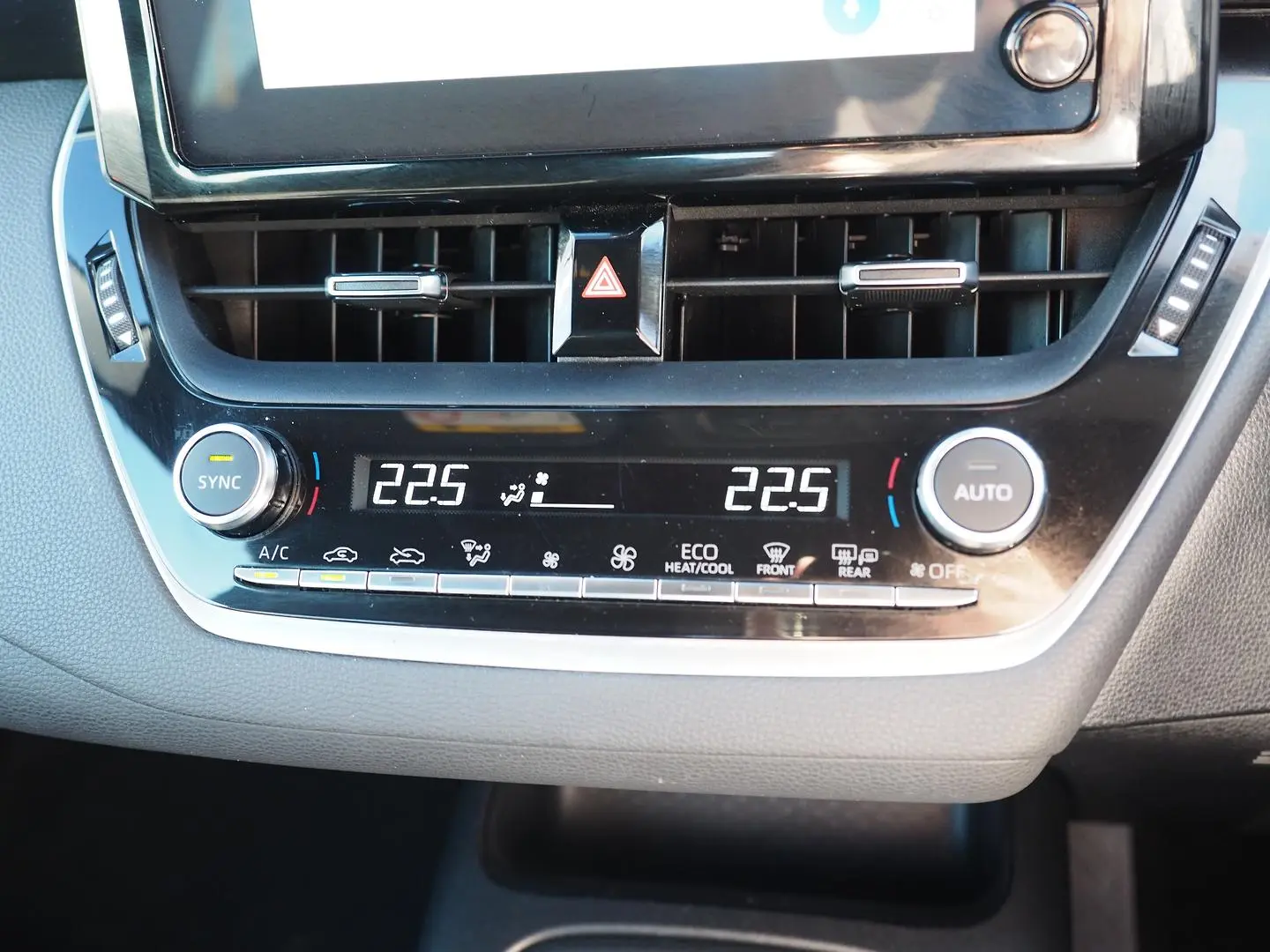 2023 Toyota Corolla Gallery Image 26
