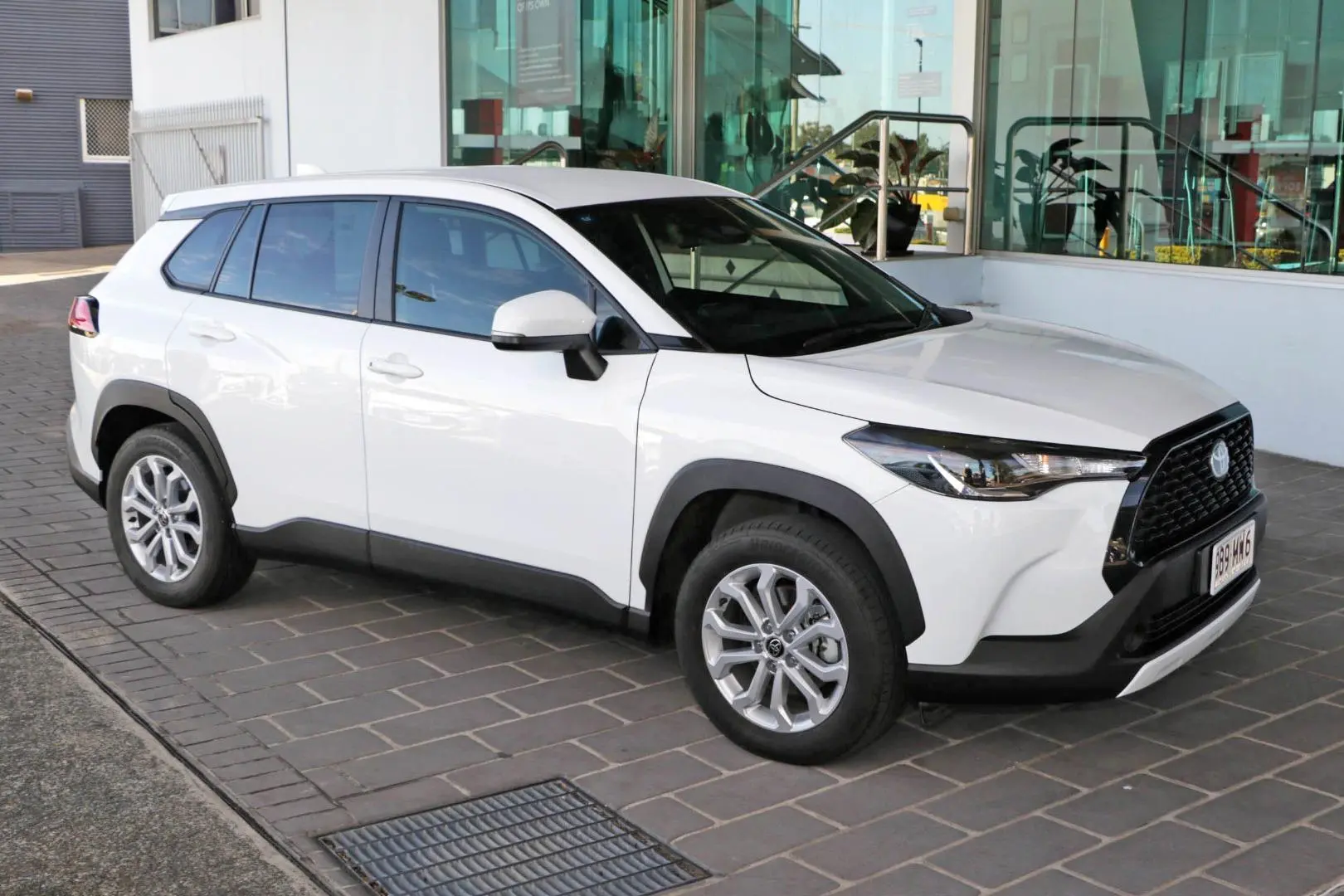 2023 Toyota Corolla Cross Gallery Image 4