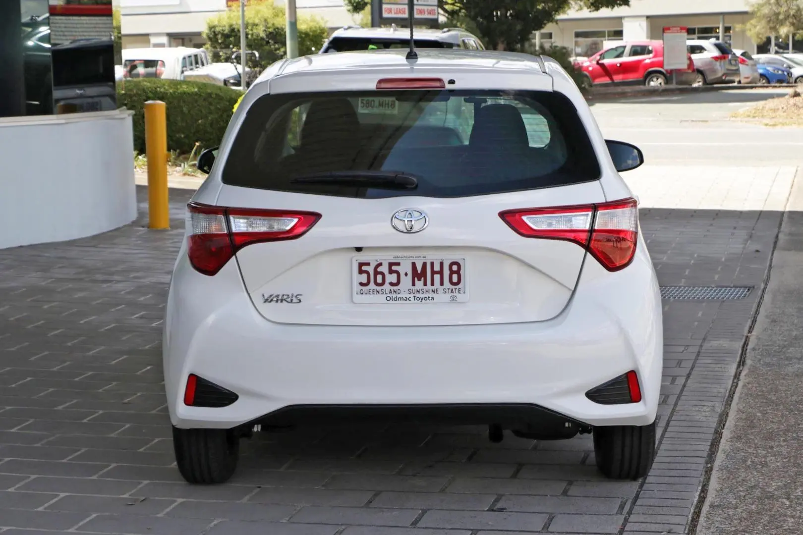 2019 Toyota Yaris Gallery Image 6