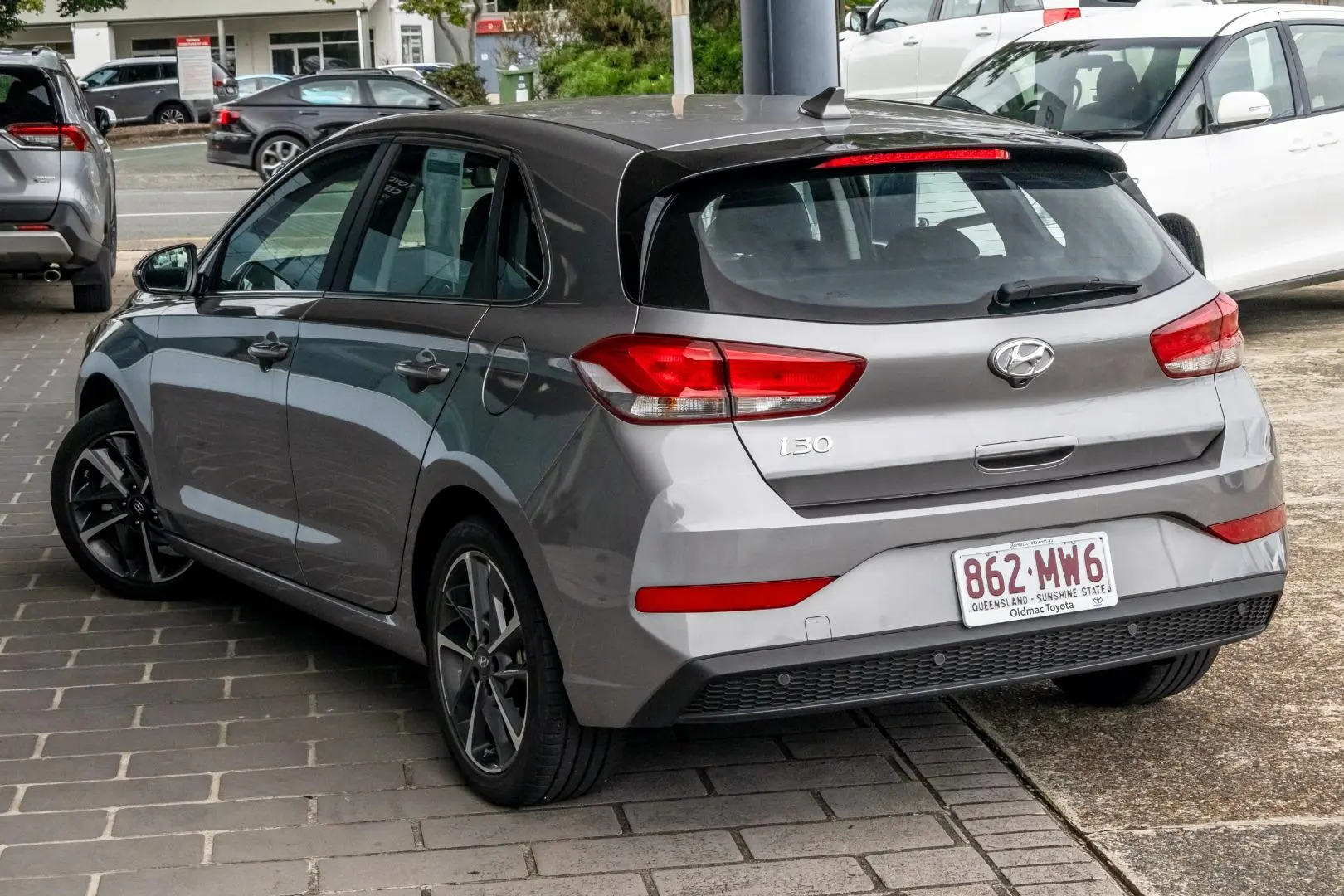 2022 Hyundai i30 Gallery Image 2