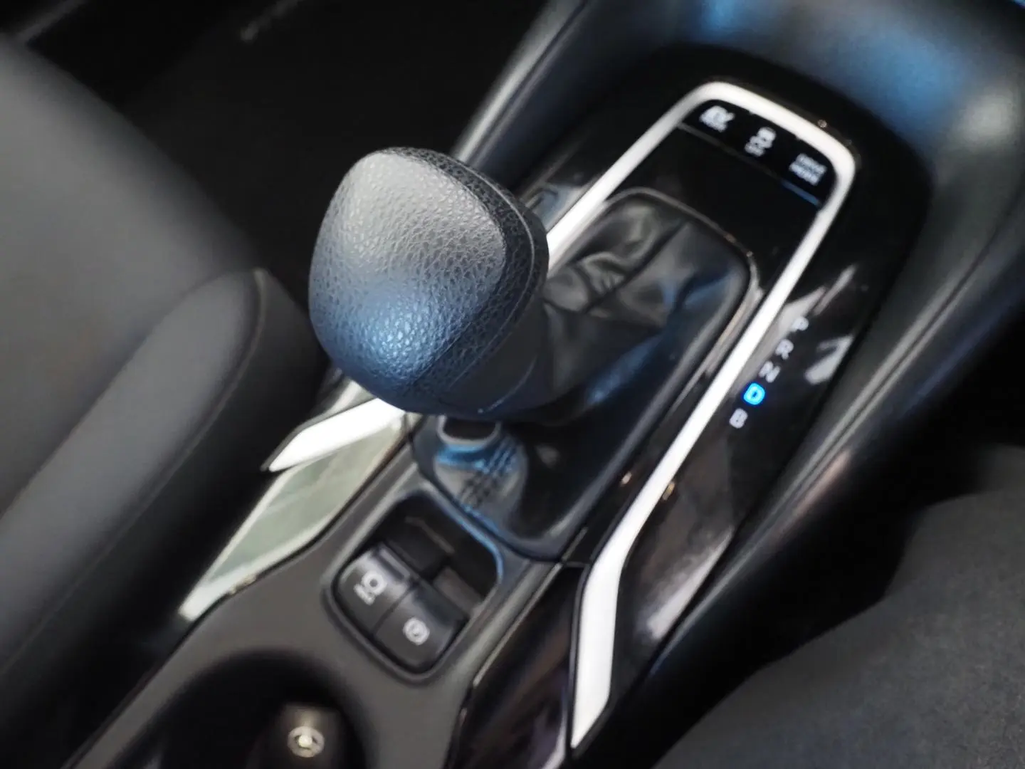 2023 Toyota Corolla Gallery Image 18