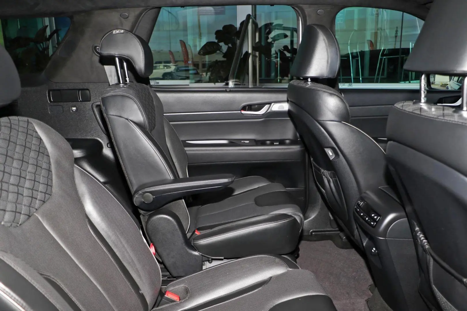 2022 Hyundai Palisade Gallery Image 9