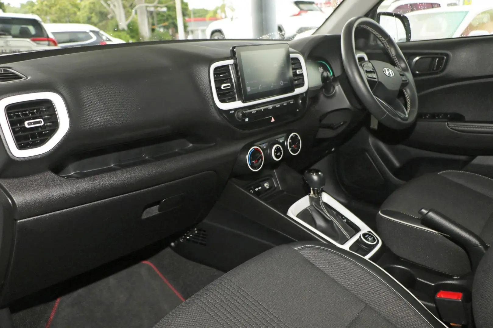 2024 Hyundai Venue Gallery Image 7