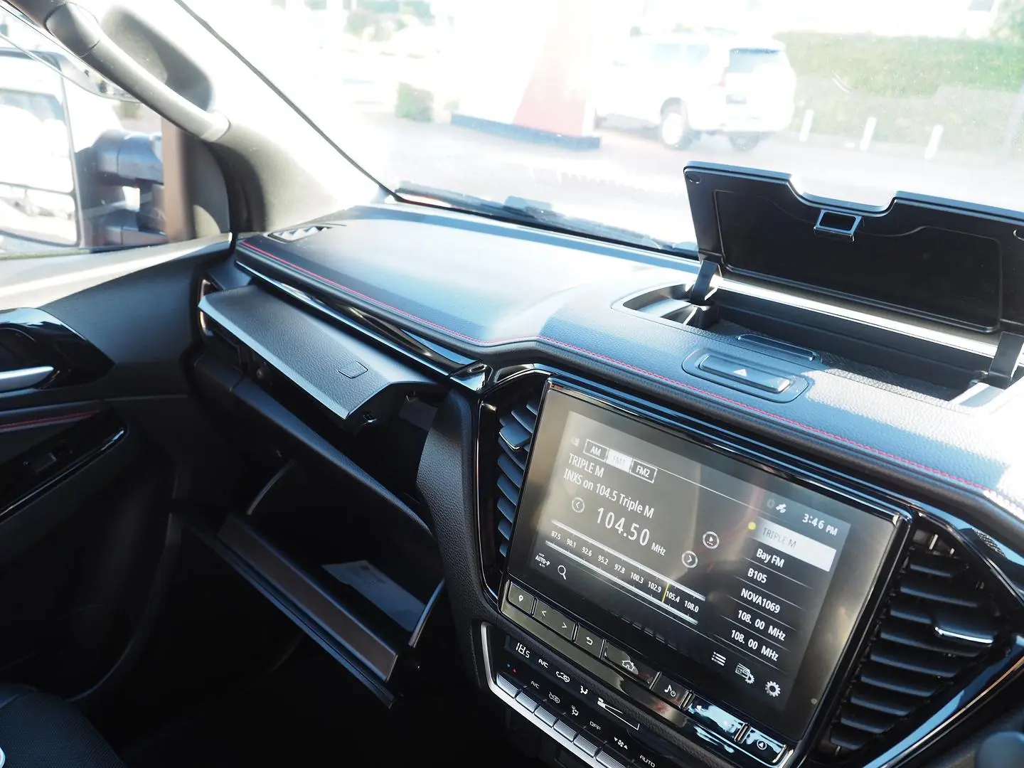 2022 Isuzu D-MAX Gallery Image 31