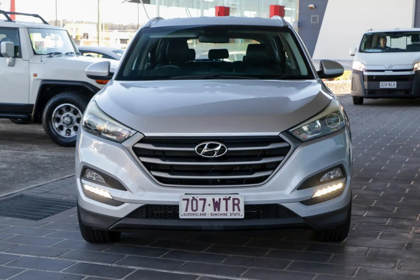 2016 Hyundai Tucson Gallery Image 3