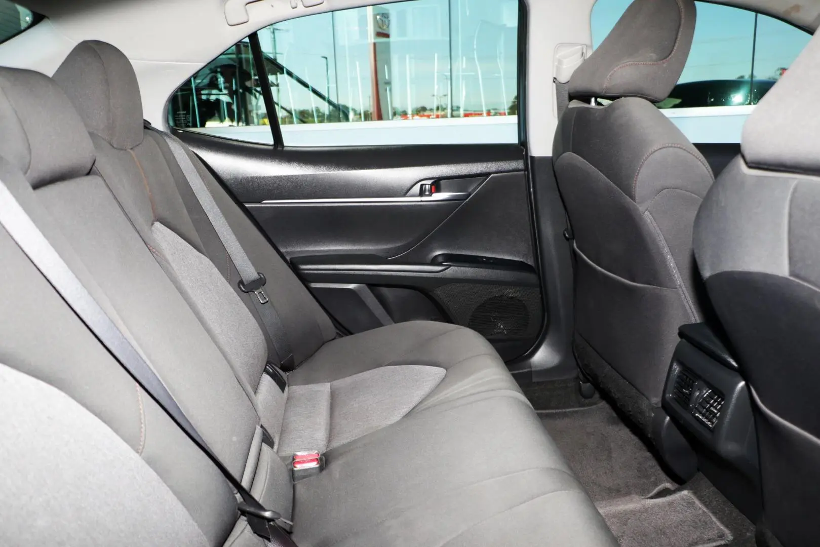 2021 Toyota Camry Gallery Image 9