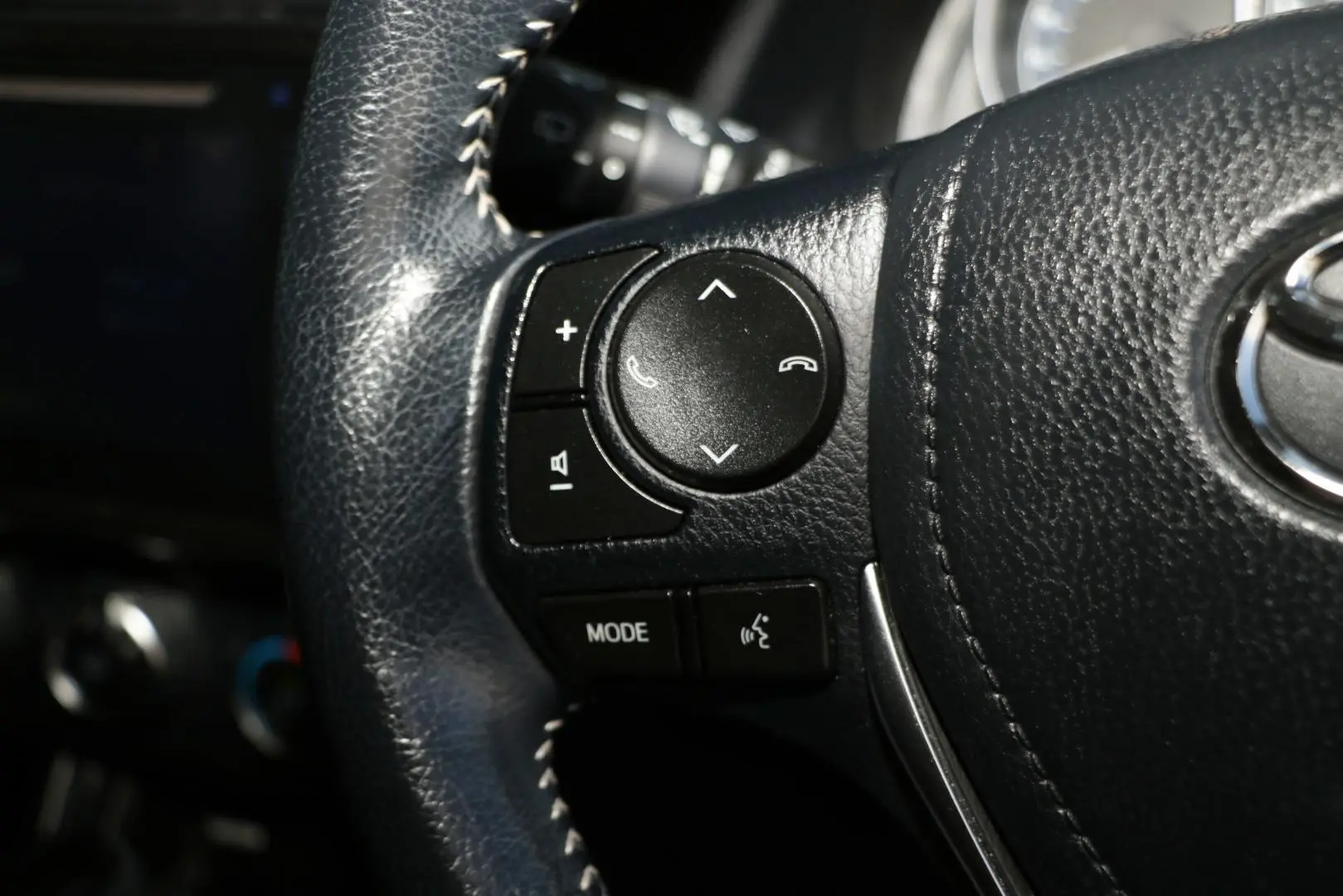 2018 Toyota Corolla Gallery Image 13
