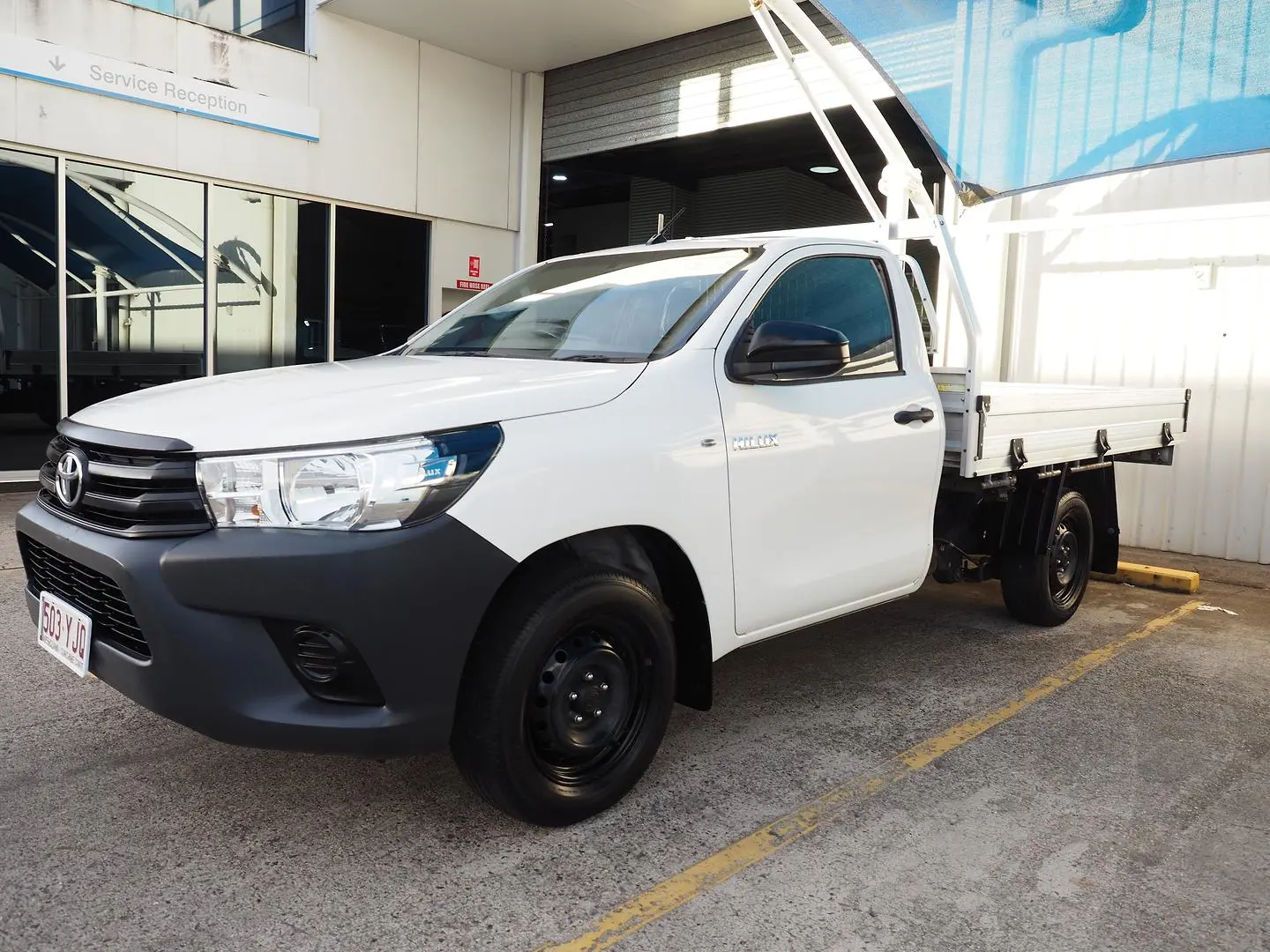 2018 Toyota Hilux Gallery Image 8