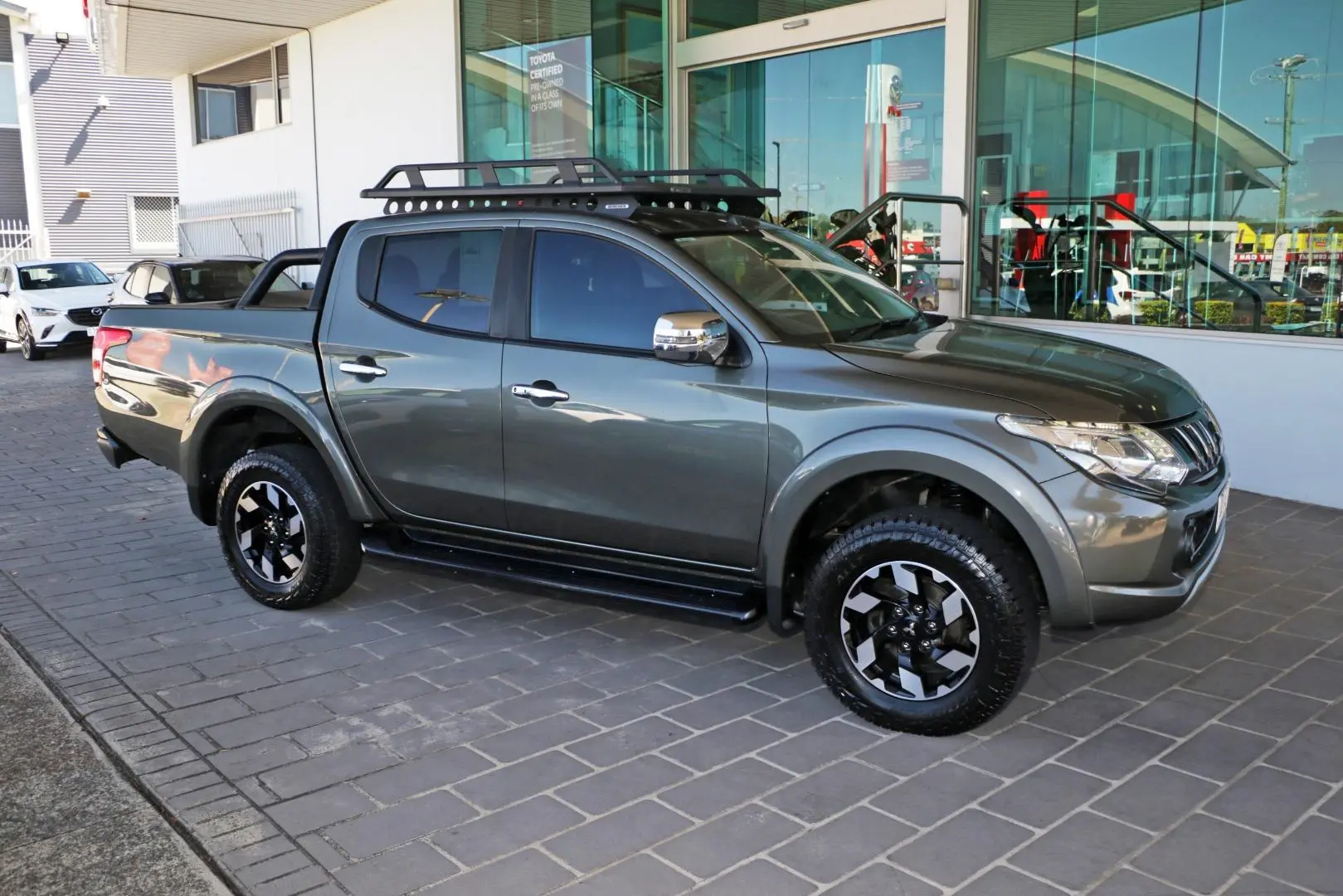 2018 Mitsubishi Triton Gallery Image 5