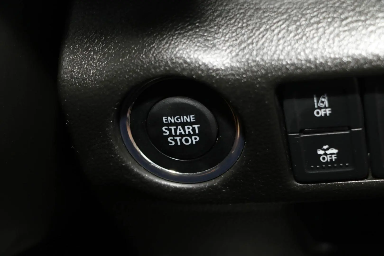2023 Suzuki S-Cross Gallery Image 17
