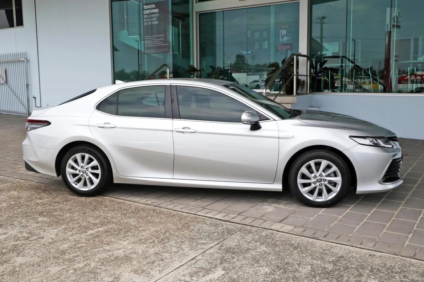 2021 Toyota Camry Image 7