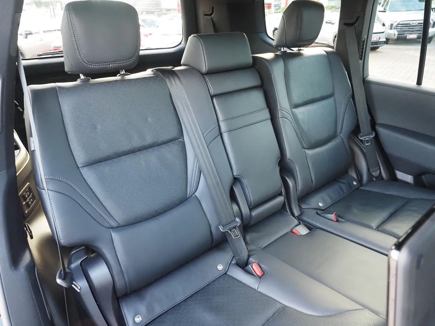 2023 Toyota Landcruiser Gallery Image 16