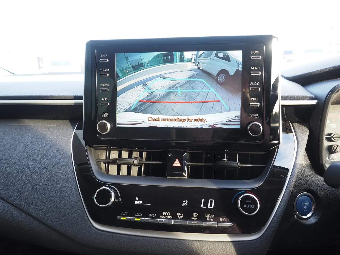 2020 Toyota Corolla Gallery Image 14