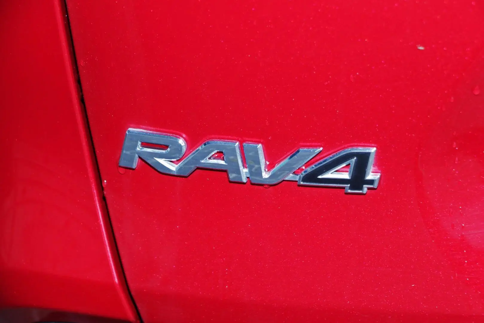 2025 Toyota RAV4 Gallery Image 20