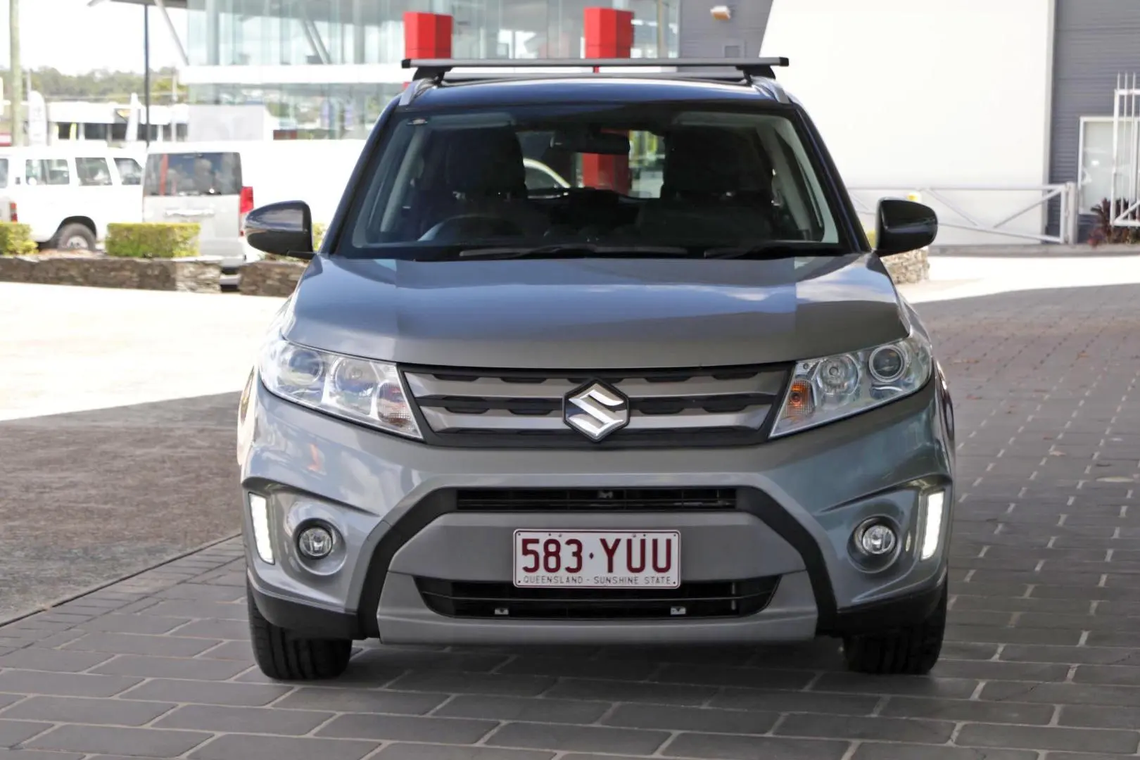 2017 Suzuki Vitara Gallery Image 3