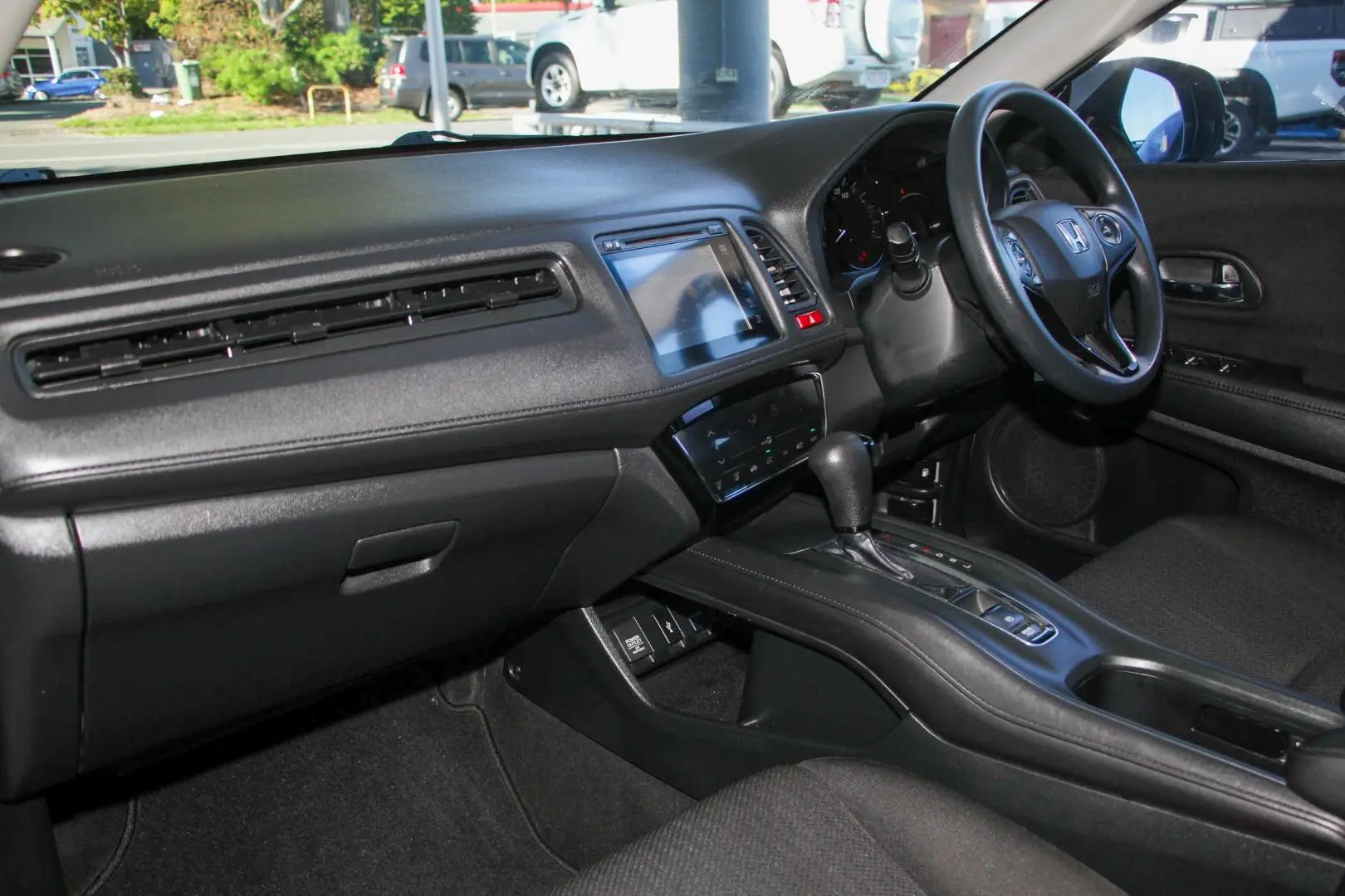 2015 Honda HR-V Gallery Image 7