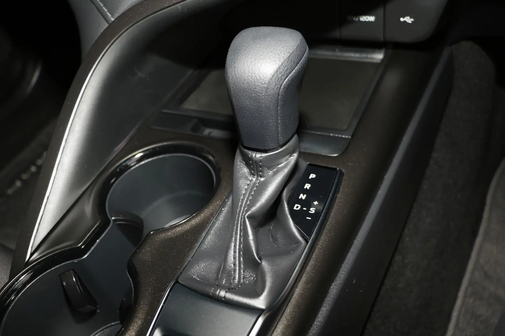 2022 Toyota Camry Gallery Image 13
