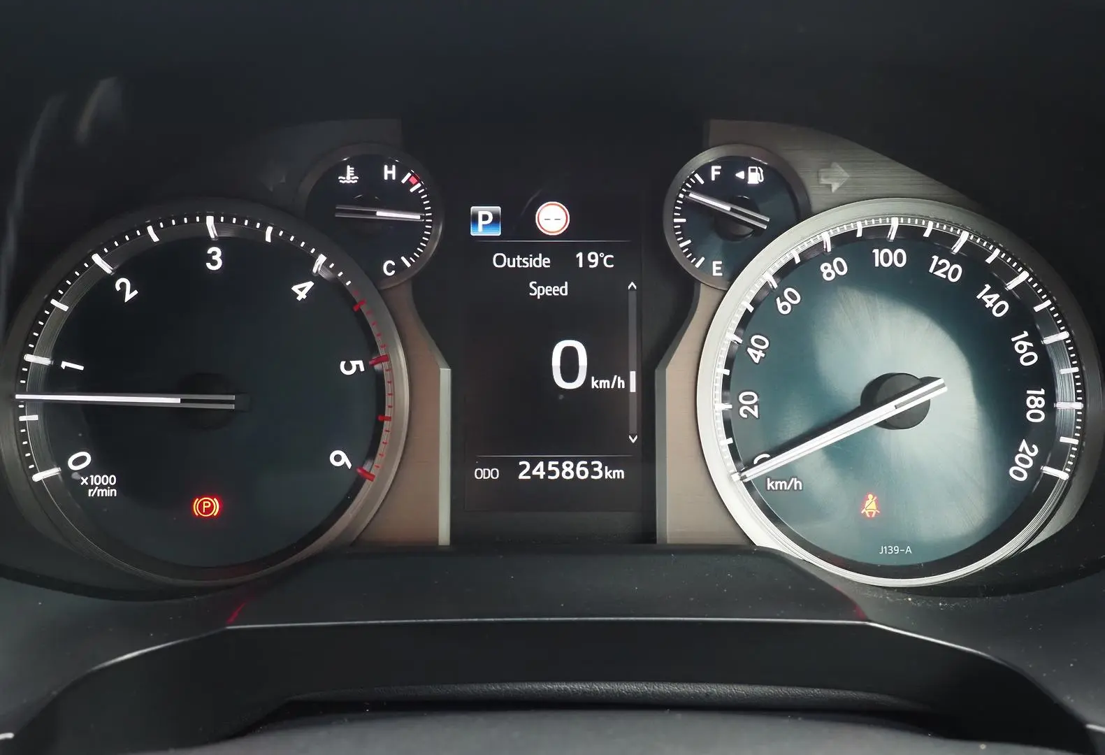 2020 Toyota Landcruiser Prado Gallery Image 24