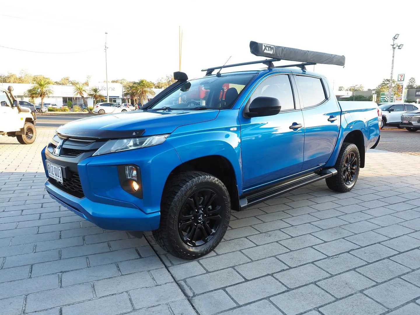 2022 Mitsubishi Triton Gallery Image 9