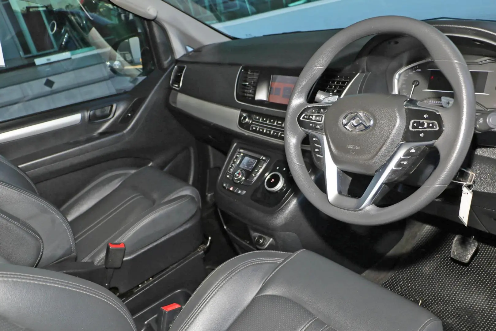 2022 LDV G10 Gallery Image 6